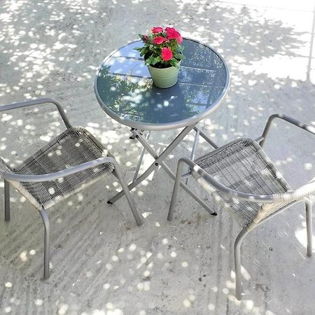 Daphnes Apartments Radzaklí Kültér fotó