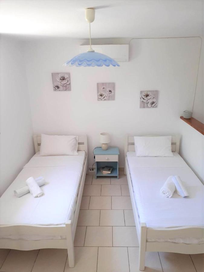 Daphnes Apartments Radzaklí Kültér fotó